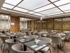 ルーム メート ゴルカ 写真