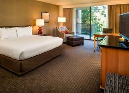 DoubleTree by Hilton Hotel Seattle Airport 写真