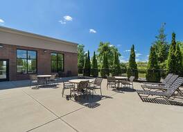 ハンプトン  イン & スイーツ インディアナポリス / ブラウンズバーグ 写真