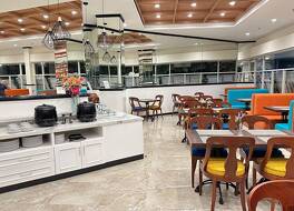 ディプリマホテルジェムルサリスラバヤ 写真