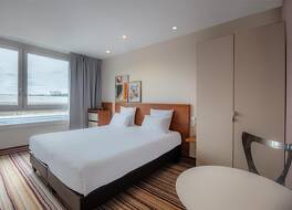 Spark by Hilton Lyon Ouest 写真