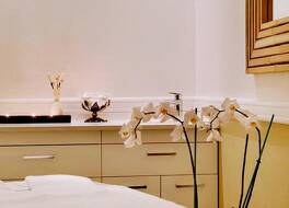 オーキッド テルアビブ 写真