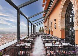 アルハンブラ パレス ホテル 写真