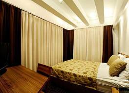 ヘッコ デラックス ホテル 写真