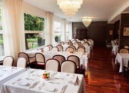 オステルリー サン アントワーヌ 写真