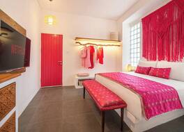 ピンクプライベートバランガン - フォークールアダルトオンリー 写真