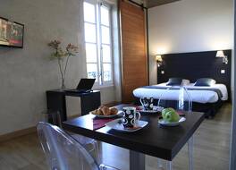 アパートホテル オダリス ル シュヴァル ブラン 写真