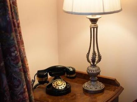 The County Hotel 写真