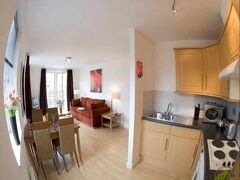 プレミア スイーツ バーミンガム 写真