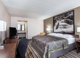 スーパー 8 バイ ウィンダム ピジョン フォージ ドリーウッド レーン 写真