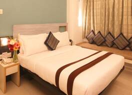 ホテル コロンブス 写真