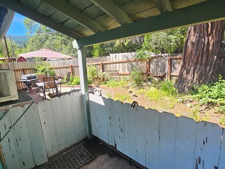 シダー ロッジ モーテル 写真