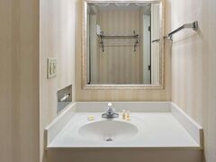 デイズ イン & スイーツ バイ ウィンダム ノースウェスト インディアナポリス 写真