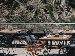 ザ クリスタル ヴァヤ ユニーク 写真