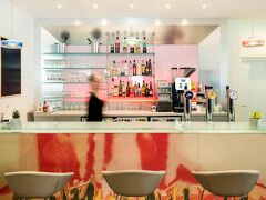 イビス エシュ ベルヴァル 写真