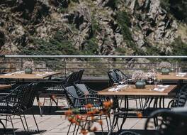 ザ クリスタル ヴァヤ ユニーク 写真