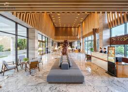 ローザ アルバ リゾート&ヴィラズ トゥイホア 写真