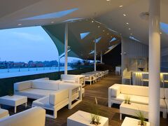 アイズ スミニャック バイ ライフスタイルリトリーツ 写真