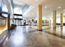 アバ フォンセカ 写真