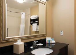 ハンプトン イン & スイーツ ダンヴィル 写真