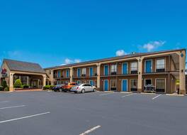 シュアステイ プラス ホテル バイ ベストウェスタン ジャクソン 写真