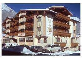 アルペンホテル チレルホフ 写真