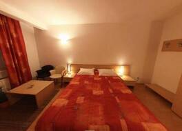 ホテル ヘッコ 写真