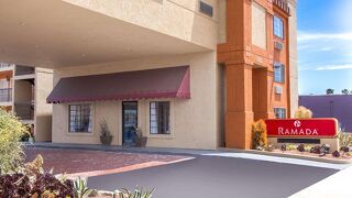 ラマダ バイ ウィンダム カルバー シティ