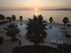 ディオスクーリ ベイ パレス 写真