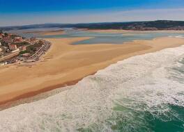 ホテル アグア ダルマ 写真