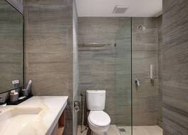 ハーパー クパン バイ アストン 写真