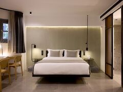 インアテネ 写真