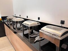 Hotel Angela Suites & Lobby 写真