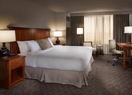 ダブルツリー バイ ヒルトンホテル シカゴ オークブルック 写真