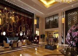 ヒルトン シアン 写真