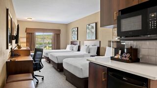 ラマダ バイ ウィンダム ドラムヘラー ホテル & スイーツ