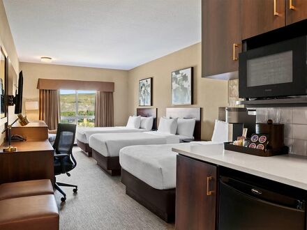 ラマダ バイ ウィンダム ドラムヘラー ホテル & スイーツ 写真