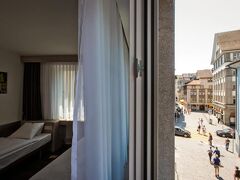 ホテル アレクサンダー 写真