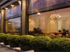 ドゥ ラ ペ 写真