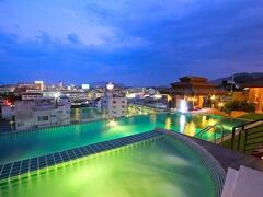 チャレラン ホテル 写真