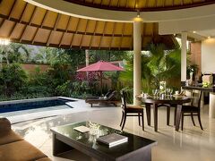 ザ クンジャ ヴィラズ ホテル 写真