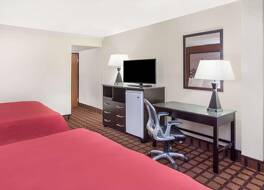 スーパー 8 バイ ウインダム シカゴ IL 写真