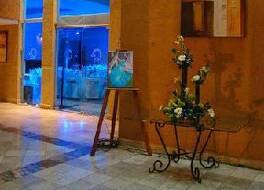 La Posada Hotel y Suites 写真