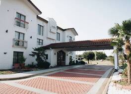 オール シーズンズ  イン & スイーツ 写真