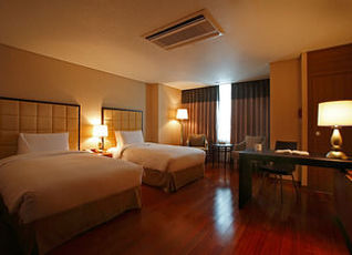 ラマダ ホテル スイーツ ソウル ナンデムンの宿泊予約 料金比較 フォートラベル Ramada Hotel Suites Seoul Namdaemun ソウル