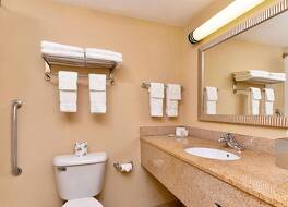 エグゼクティブイン＆スイーツ 写真