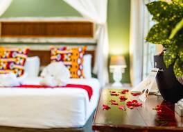 Bayete Guest Lodge. 写真