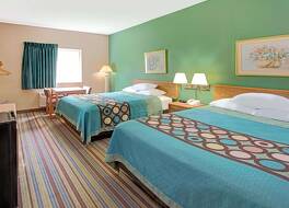 スーパー 8 バイ ウィンダム ポントゥーン ビーチ イリノイ / セントルイス ミズーリ エリア