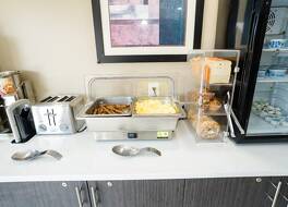 メインステイ スイーツ ノックスビル エアポート 写真