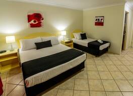 ロッキー ガーデンズ モーター イン 写真